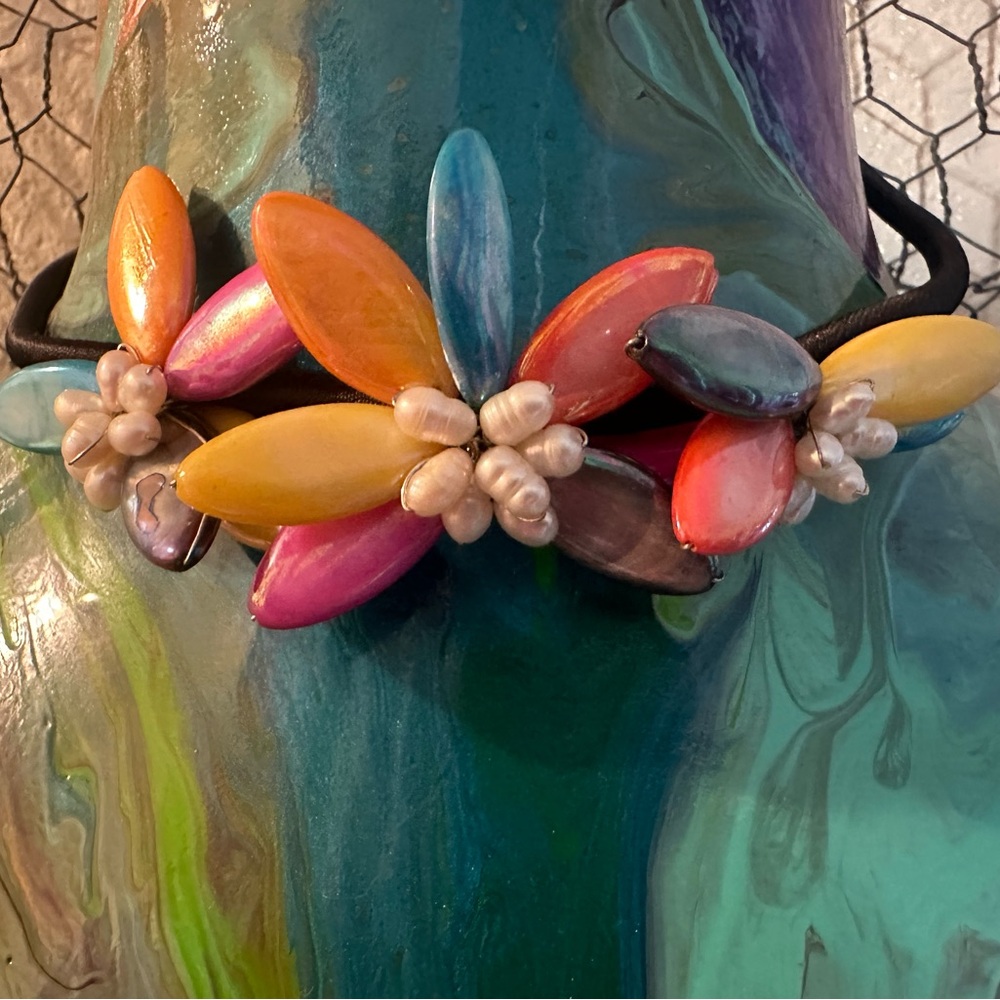 Choker - Picture 2 of 6